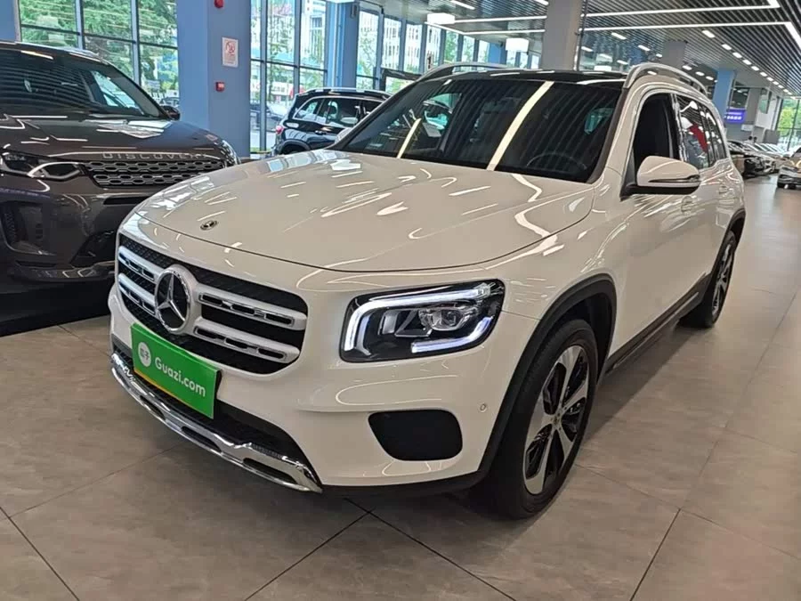Mercedes Benz GLB
