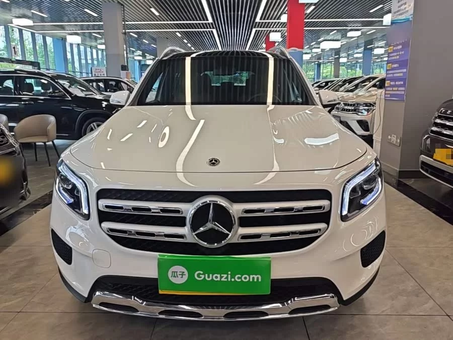 Mercedes Benz GLB