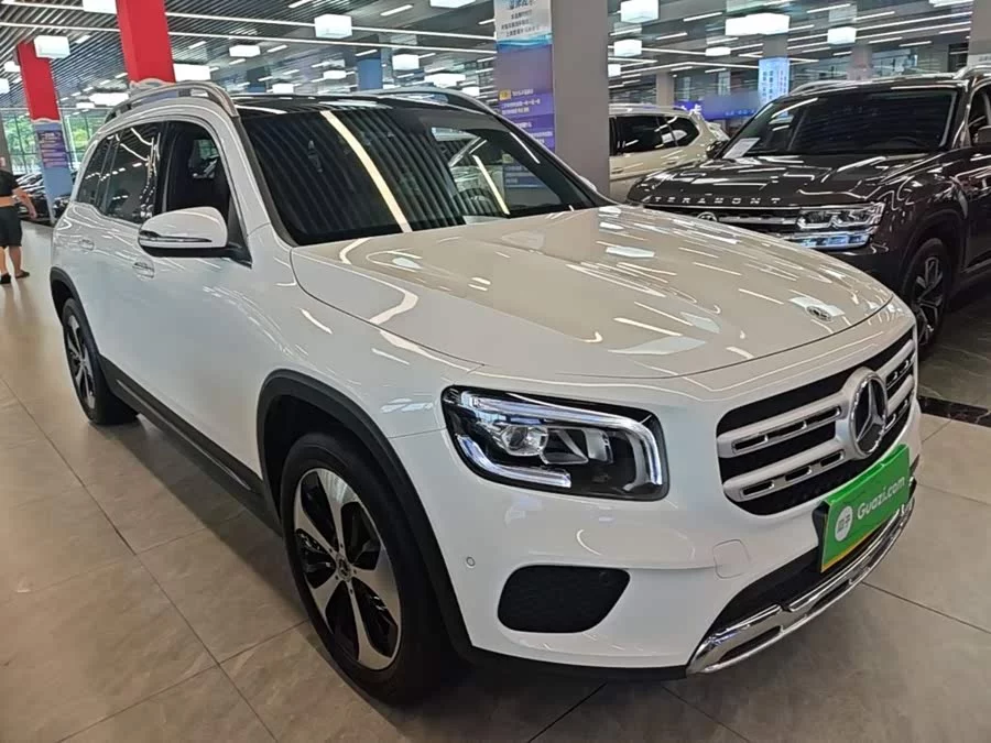 Mercedes Benz GLB