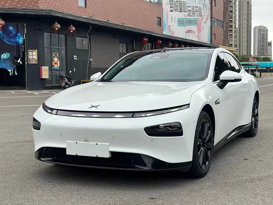 Xpeng P7