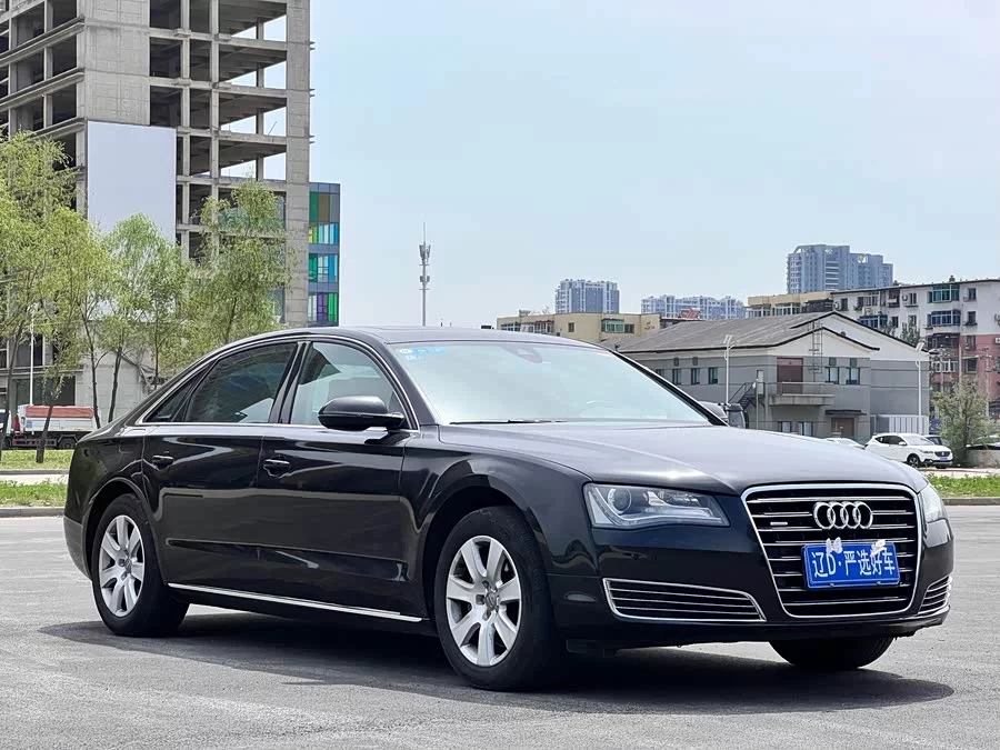 Audi A8