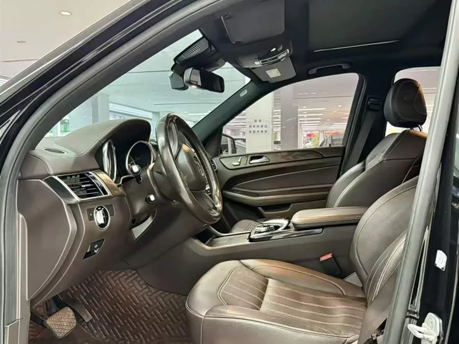 Mercedes Benz GLE (Imported)