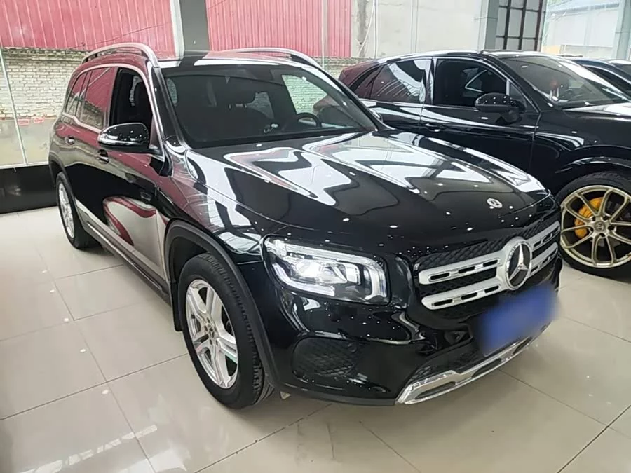 Mercedes Benz GLB
