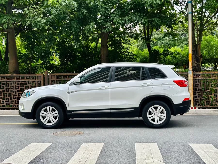 Changan CS75
