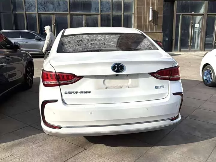 BAIC Beijing EU5