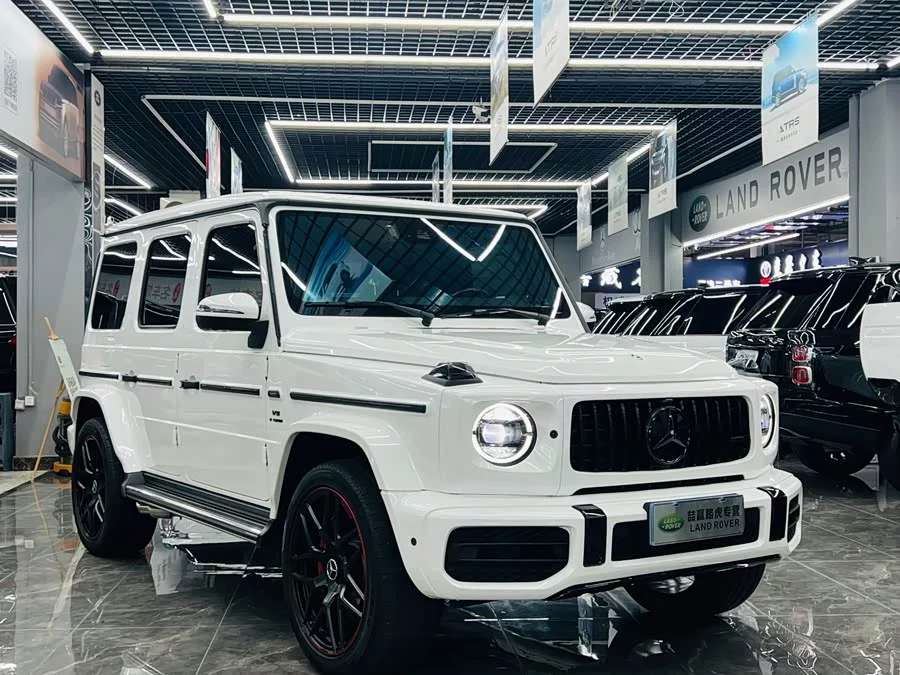 Mercedes Benz G-rated