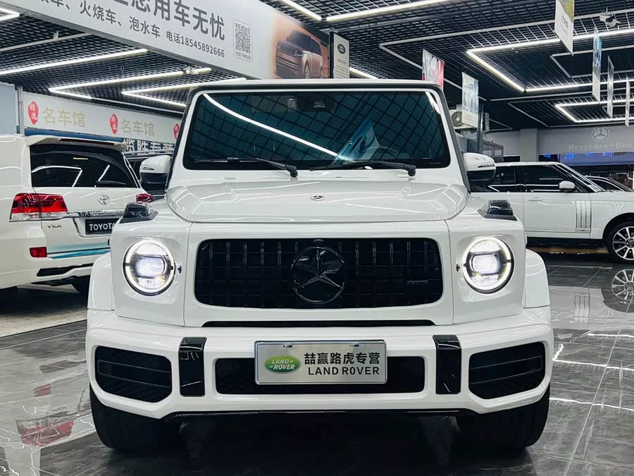 Mercedes Benz G-rated