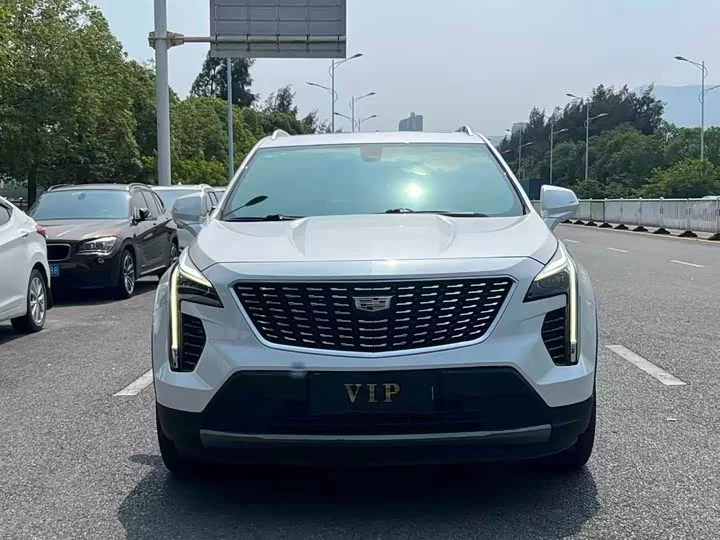 Cadillac XT4