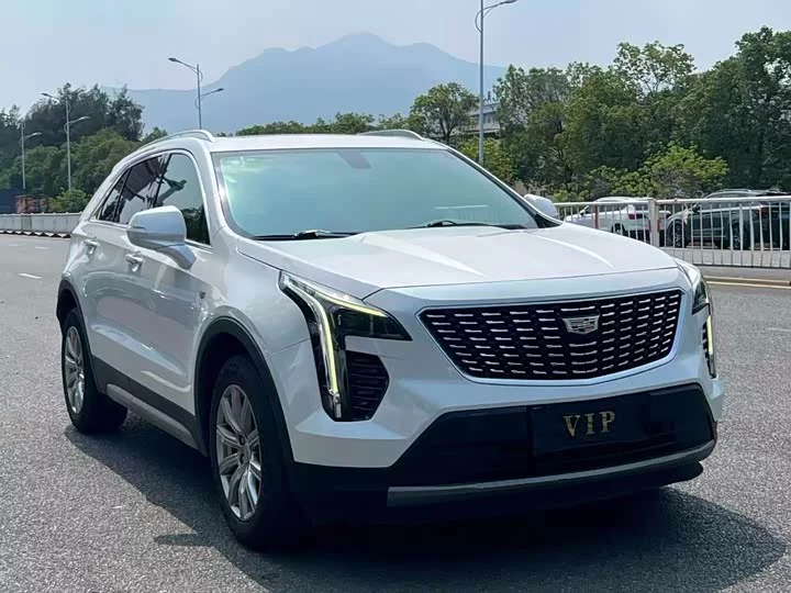 Cadillac XT4