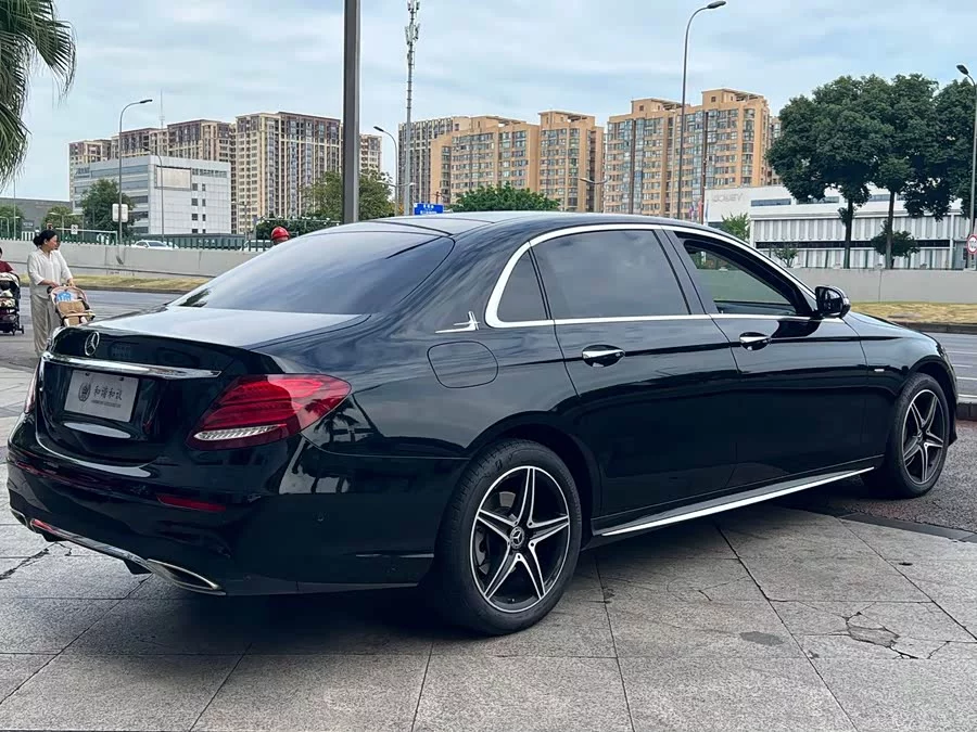 Mercedes Benz E-Class