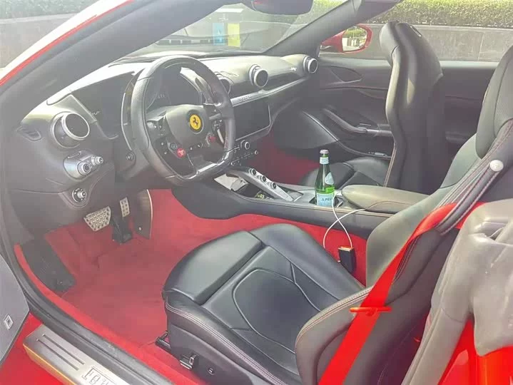 ferrari Portofino