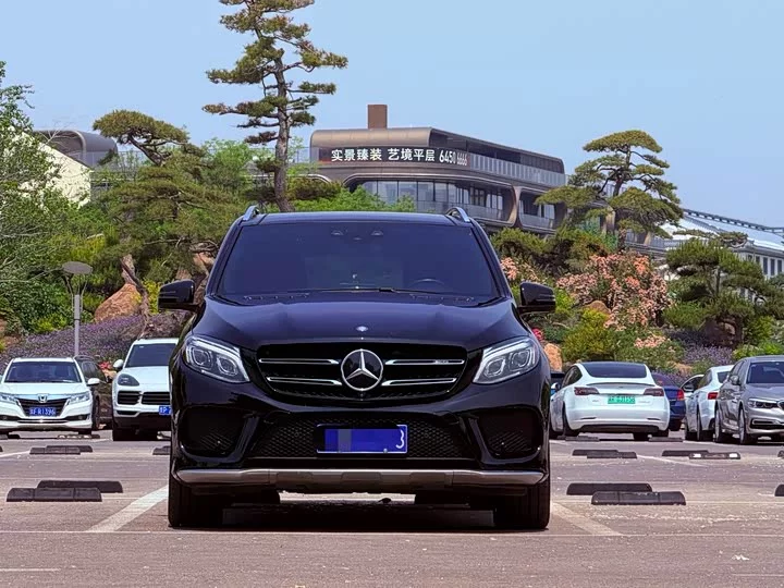 Mercedes-Benz GLE AMG