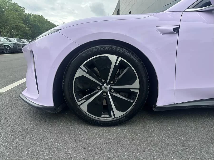 NIO ET5T