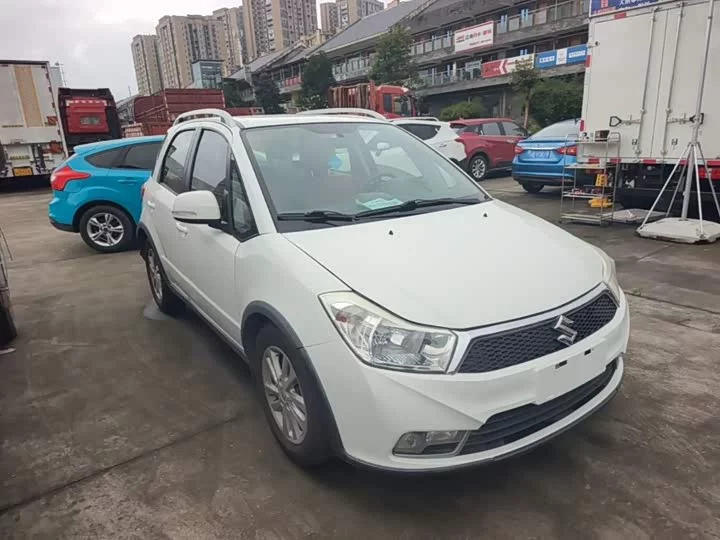 Suzuki SX4