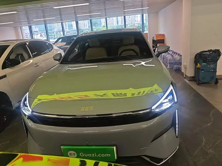 Geely Galaxy L6