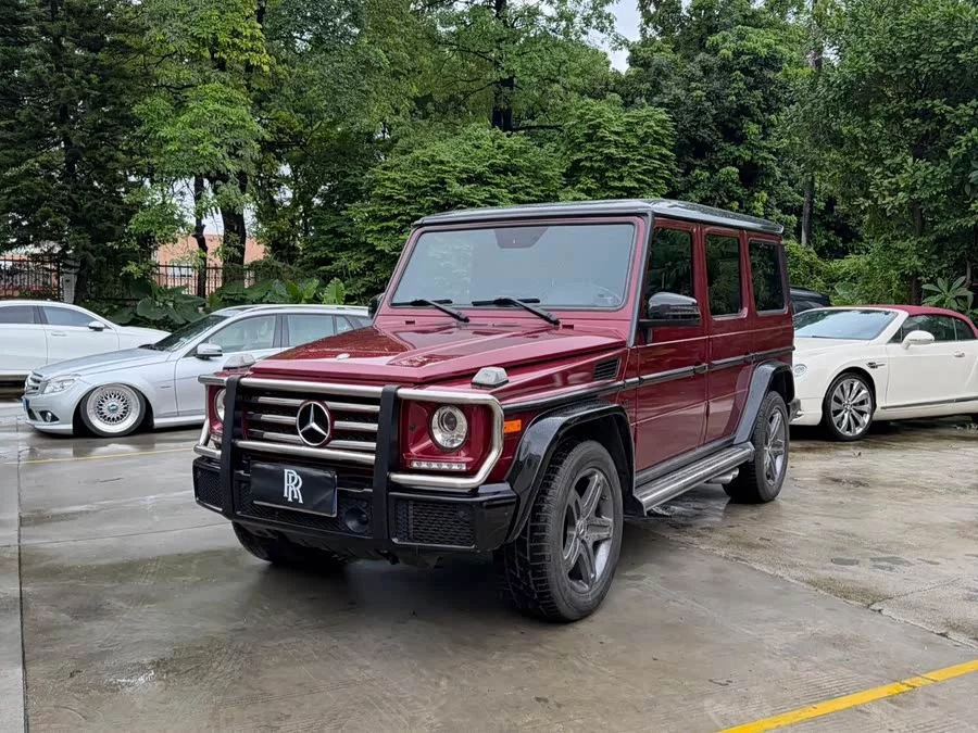 Mercedes Benz G-rated