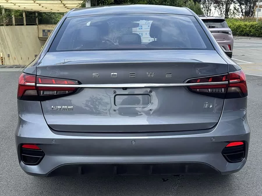 Roewe i5