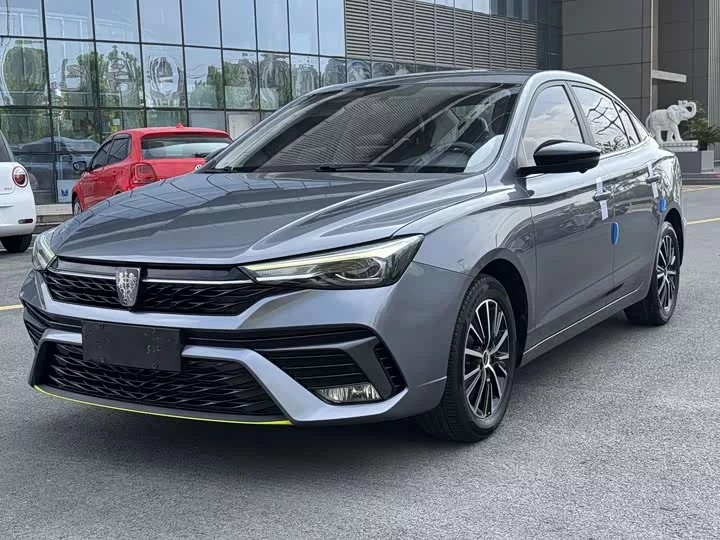 Roewe i5