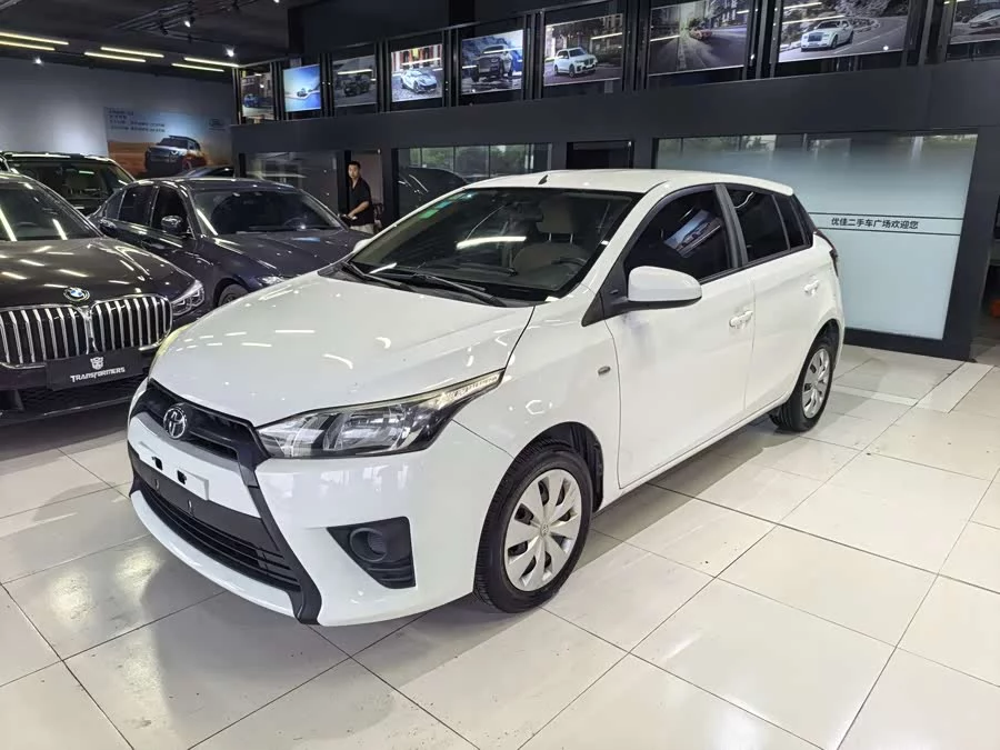 Toyota YARiS L