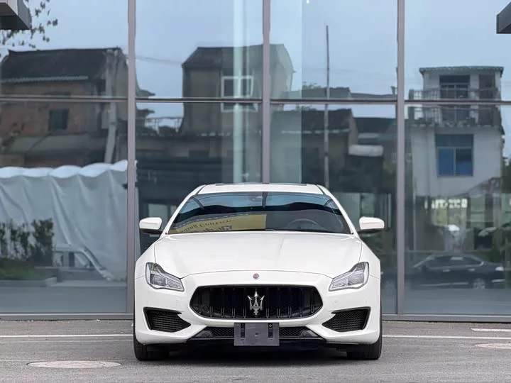 Maserati President