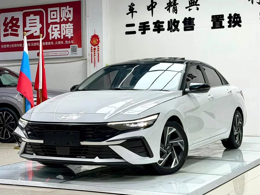 Hyundai Elantra