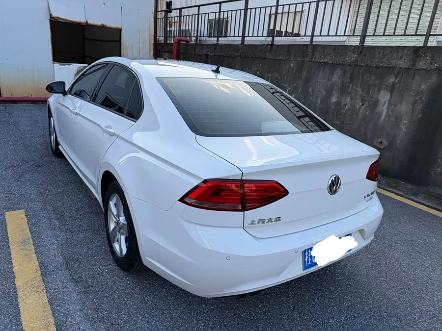 Volkswagen Lingdu