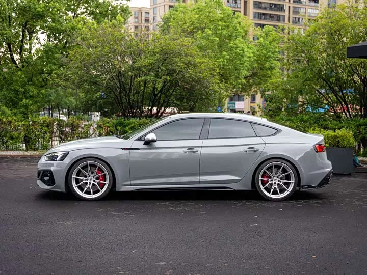 Audi RS 5
