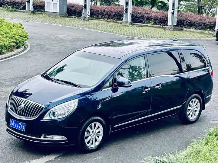 Buick GL8