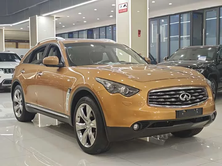 Infiniti FX