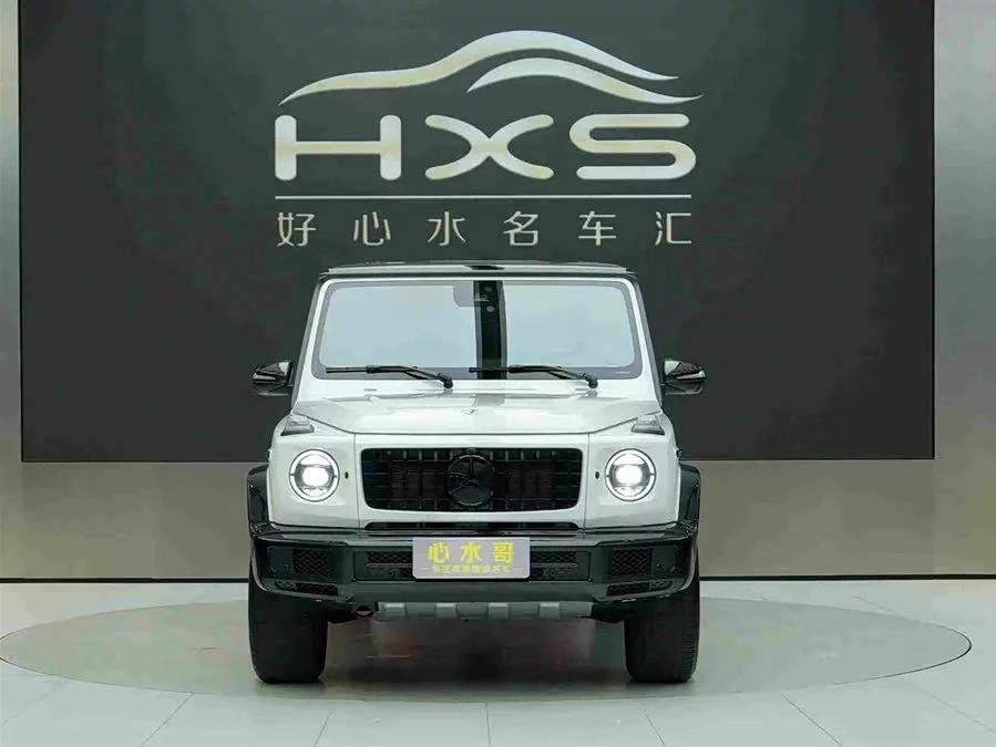 Mercedes Benz G-rated