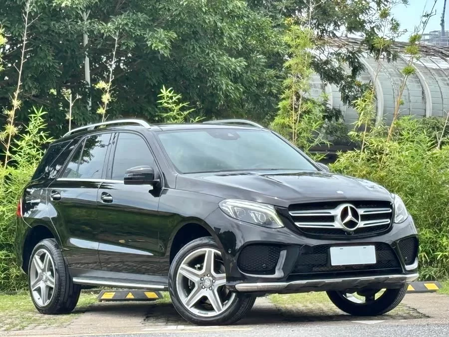 Mercedes Benz GLE (Imported)