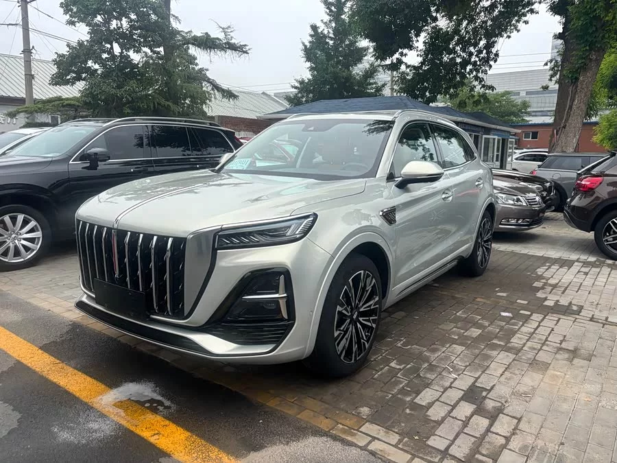 Hongqi HS5