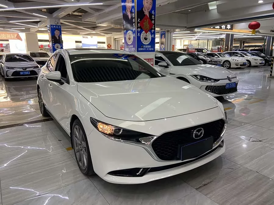 Mazda 3