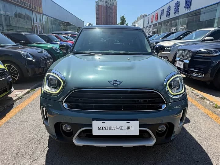 MINI COUNTRYMAN