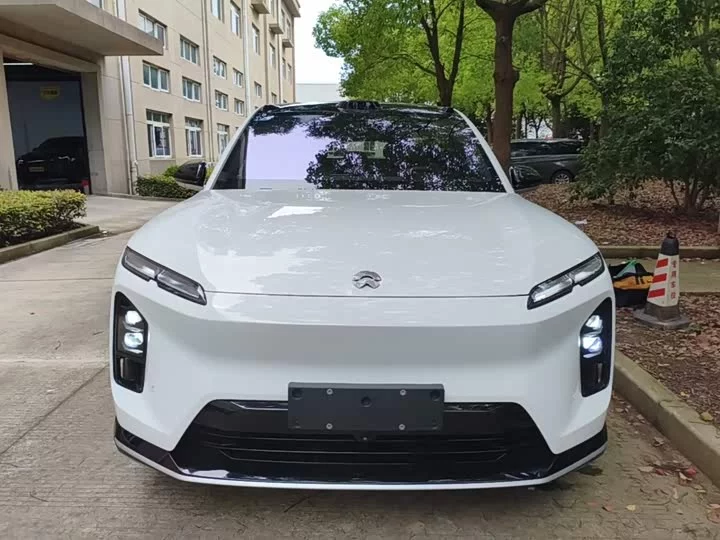 NIO EC6