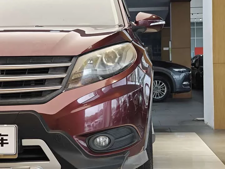 Dongfeng Fengon 580