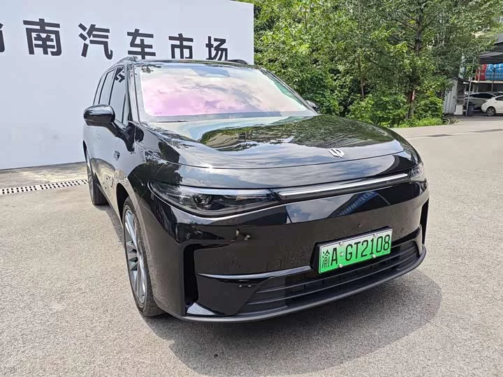 Leapmotor C16