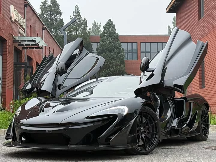 McLaren P1