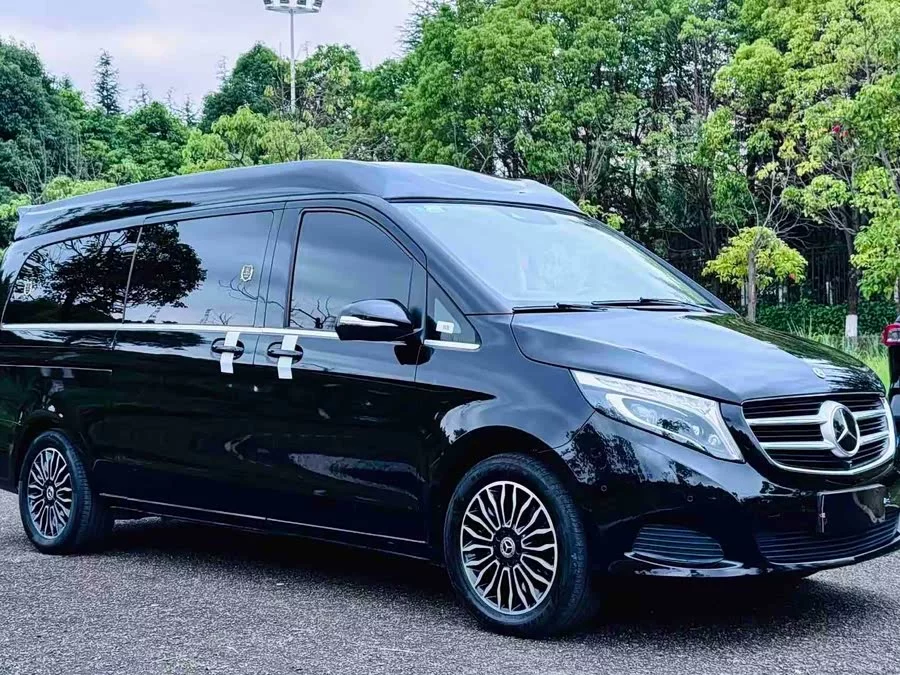 Mercedes Benz Class V