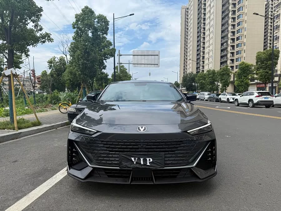 Changan UNI-V