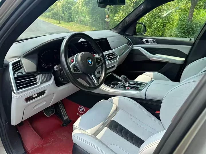 BMW X5 M