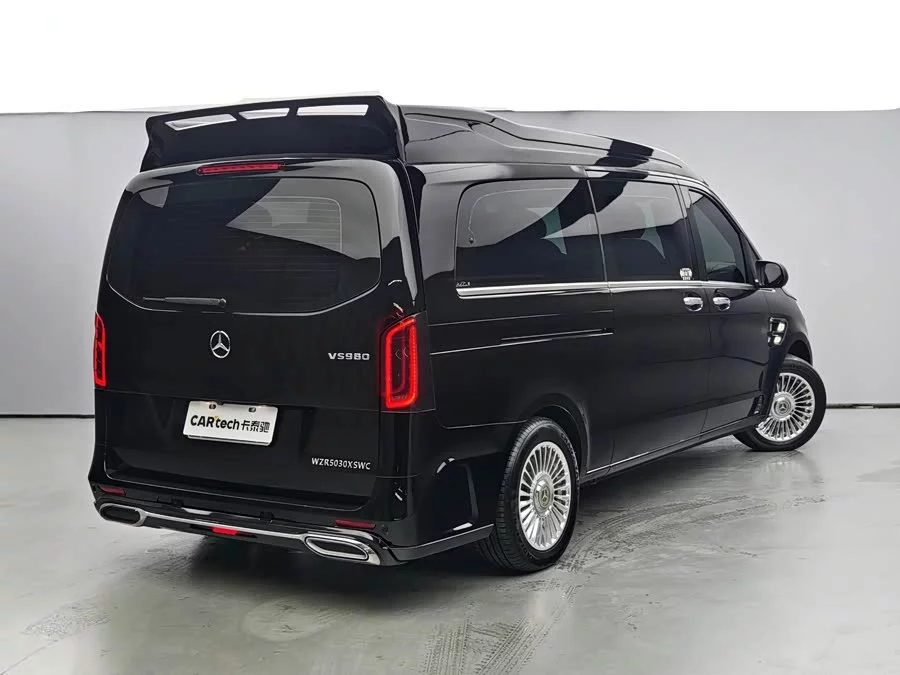 Mercedes Benz Vito