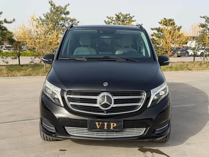 Mercedes-Benz Class V