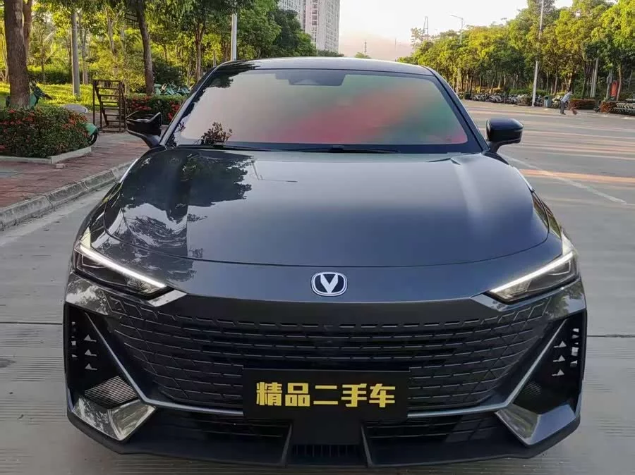 Changan UNI-V