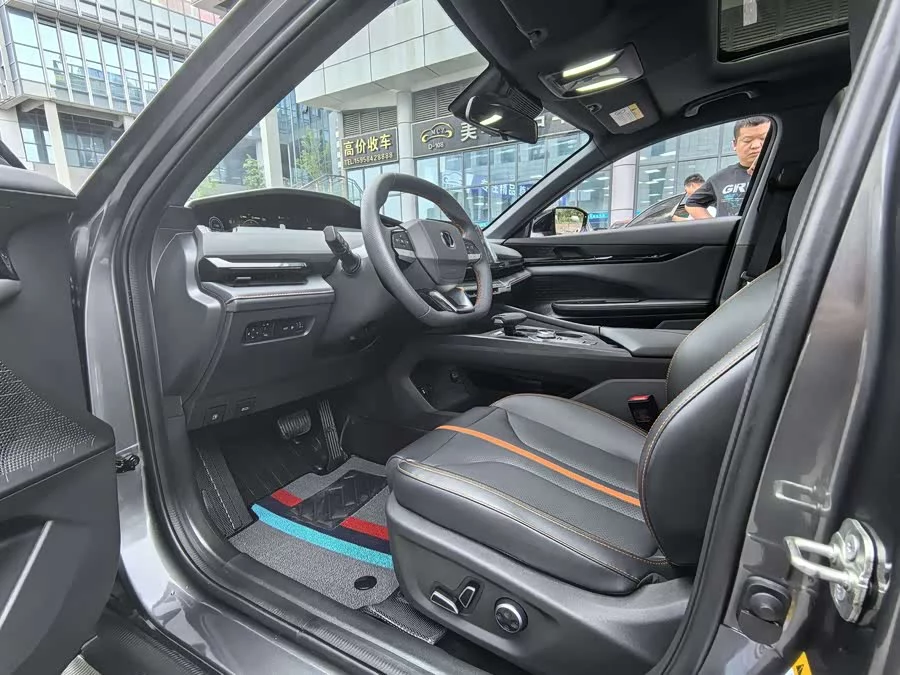 Changan UNI-V