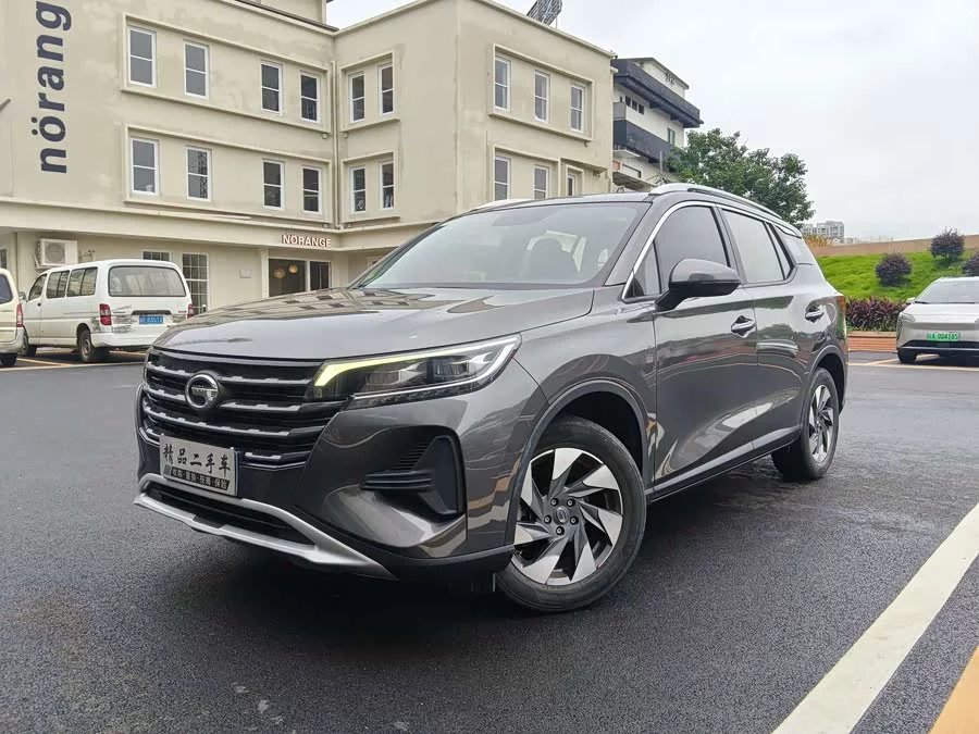 GAC Trumpchi GS4