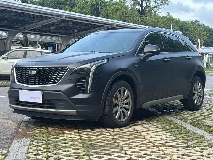 Cadillac XT4