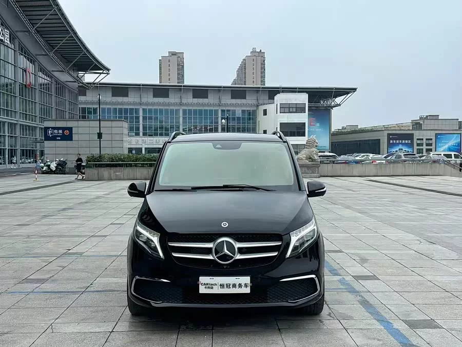 Mercedes Benz Class V