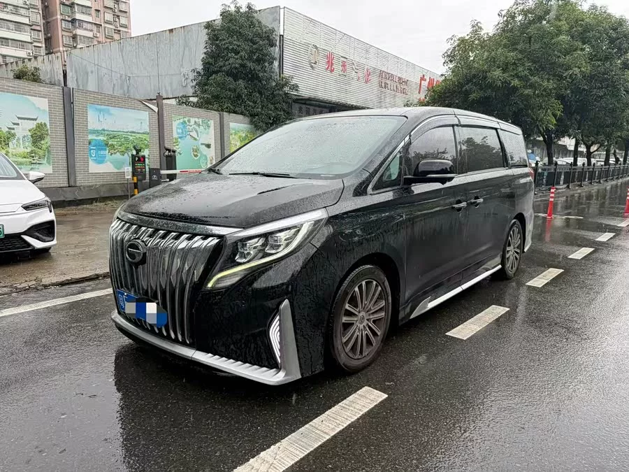 GAC Trumpchi M8