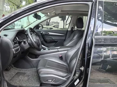 Dongfeng AX7